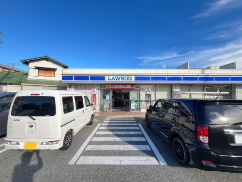 【コンビニエンスストア】ローソン　尼崎富松町三丁目店まで141ｍ