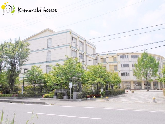 【中学校】さいたま市立春野中学校まで829ｍ