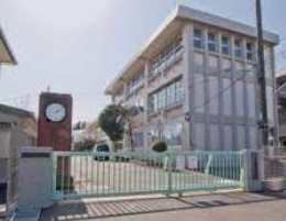 【小学校】流山市立東小学校まで589ｍ