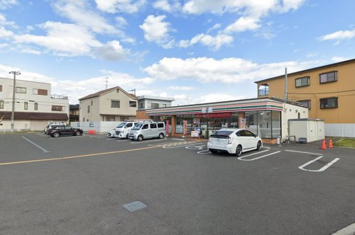【コンビニエンスストア】セブンイレブン和泉和気町店まで800ｍ
