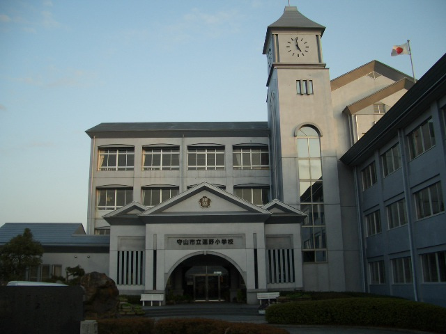 【小学校】守山市立速野小学校まで1009ｍ