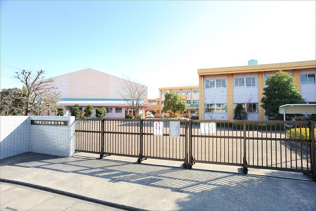 【小学校】白岡市立白岡東小学校まで500ｍ