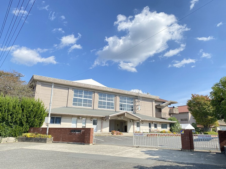 【中学校】磯松中学校まで1325ｍ