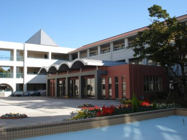 【中学校】黒瀬中学校まで4884ｍ