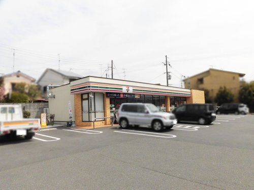 【コンビニエンスストア】セブンイレブン　宇治五ヶ庄店まで1340ｍ