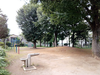 【公園】中野区立大和公園まで437ｍ