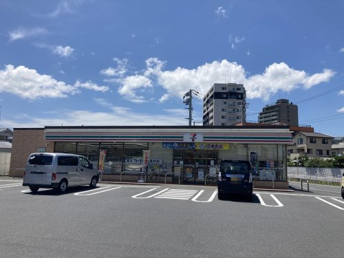 【コンビニエンスストア】セブンイレブン岩国今津町2丁目店まで490ｍ