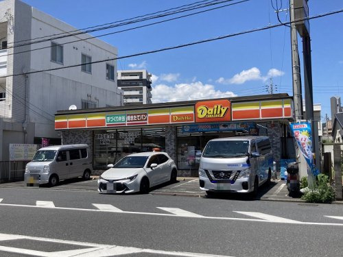 【コンビニエンスストア】デイリーヤマザキ岩国今津店まで363ｍ
