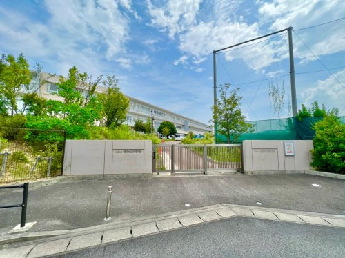 【中学校】日進市立日進北中学校まで1200ｍ