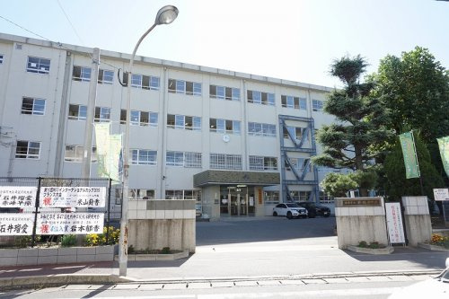 【中学校】那珂中学校まで494ｍ
