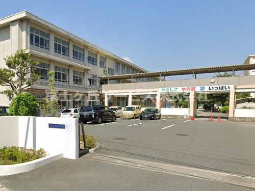 【小学校】蒲小学校まで902ｍ