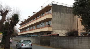 【中学校】千葉市立花見川中学校まで280ｍ