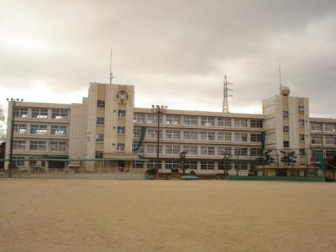 【小学校】尾道市立高須小学校まで2032ｍ