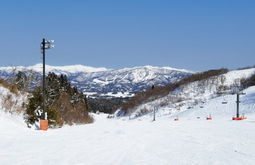 【スポーツ施設】ホワイトピアたかすまで9458ｍ