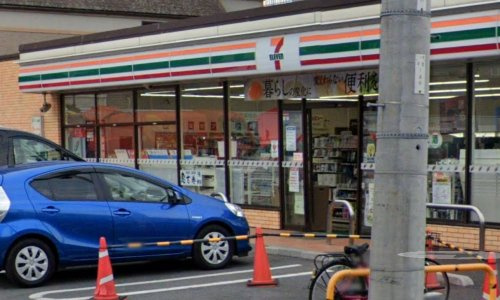 【コンビニエンスストア】セブンイレブン　松戸北小金店まで302ｍ