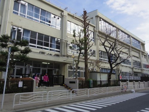 【小学校】江東区立八名川小学校まで320ｍ