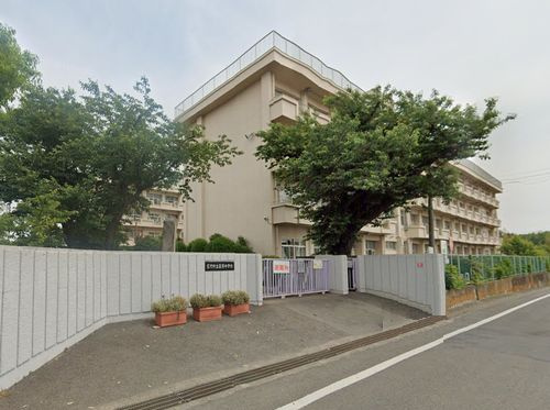 【中学校】座間市立栗原中学校まで608ｍ