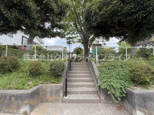 【公園】王禅寺なかよし公園まで361ｍ