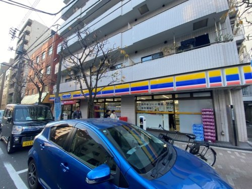 【コンビニエンスストア】ミニストップ　入谷2丁目店まで1024ｍ