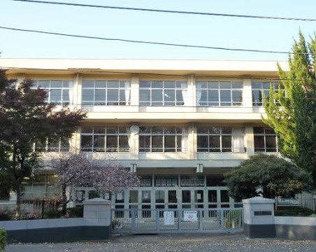 【中学校】所沢市立美原中学校まで1100ｍ