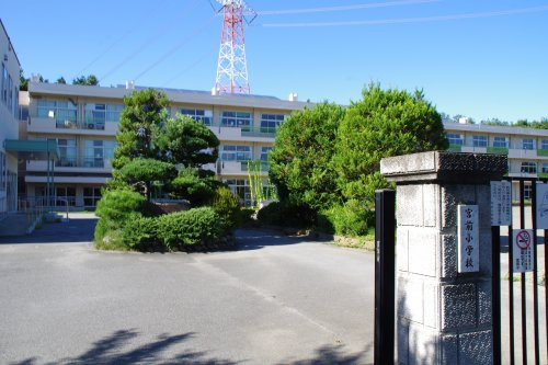 【小学校】宮前小学校まで2499ｍ