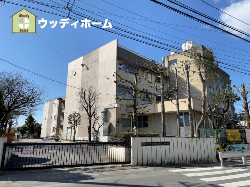 【小学校】越谷市立桜井小学校まで550ｍ