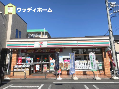 【コンビニエンスストア】セブンイレブン　東越谷6丁目店まで769ｍ