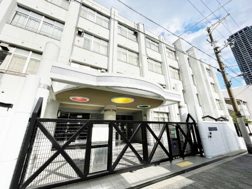 【小学校】大阪市立豊崎本庄小学校まで236ｍ
