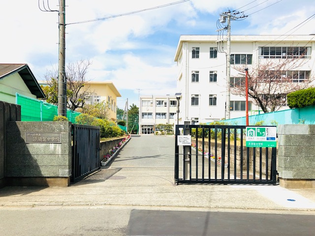 【中学校】茅ヶ崎市立浜須賀中学校まで698ｍ