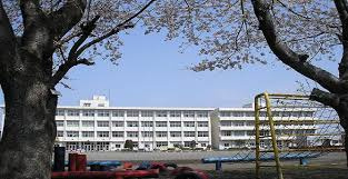 【小学校】綾瀬市立落合小学校まで781ｍ