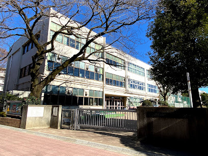 【小学校】国立第五小学校まで520ｍ