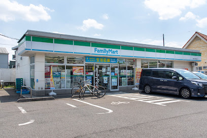 【コンビニエンスストア】ファミリーマート　武蔵村山新青梅街道店まで437ｍ
