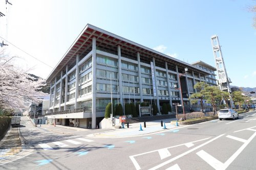 【市役所・区役所】大津市役所まで1490ｍ