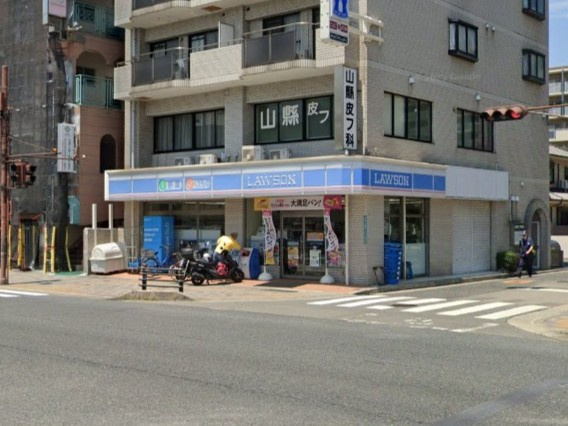 【コンビニエンスストア】ローソン　津門大塚町店まで449ｍ