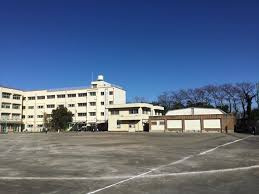【中学校】横浜市立上菅田中学校まで1329ｍ