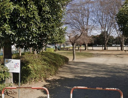 【公園】中丸児童公園まで664ｍ
