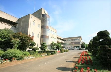 【中学校】龍ケ崎市立長山中学校まで500ｍ