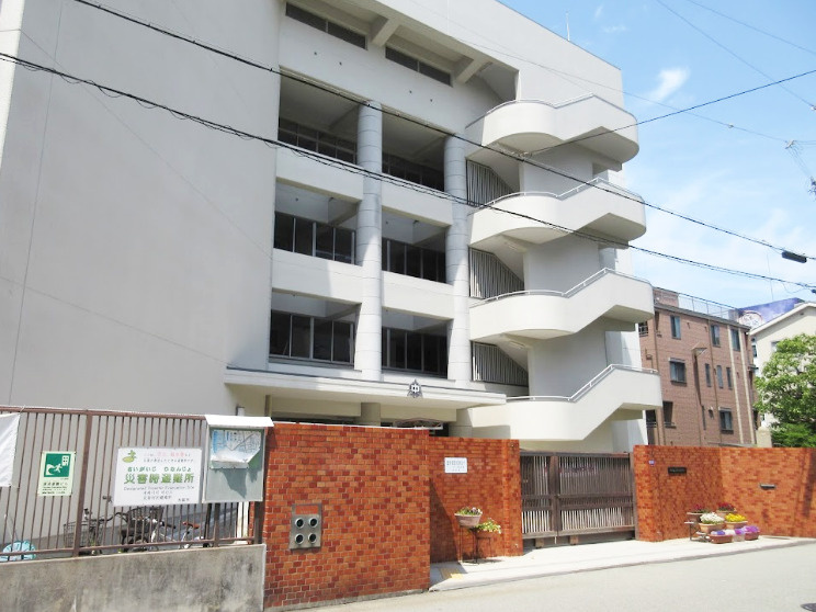 【中学校】大阪市立野田中学校まで840ｍ