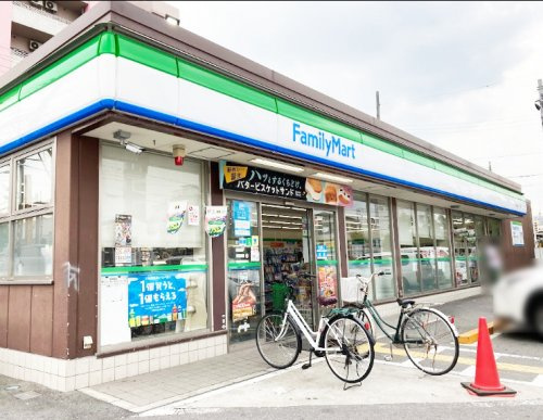 【コンビニエンスストア】ファミリーマート　天下茶屋北一丁目店まで450ｍ
