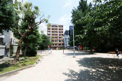 【公園】黒崎町公園まで194ｍ