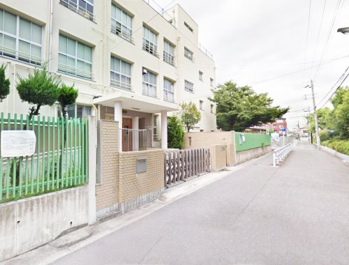 【小学校】大阪市立酉島小学校まで660ｍ