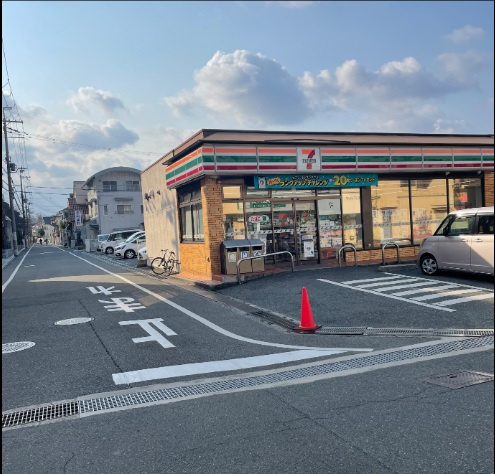 【コンビニエンスストア】セブンイレブン　和泉尾井町店まで360ｍ