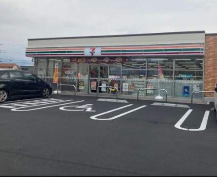 【コンビニエンスストア】セブンイレブン　河内長野木戸3丁目店まで1438ｍ