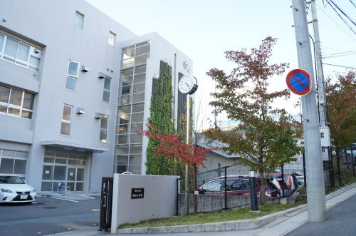 【中学校】神丘中学校まで1724ｍ