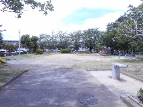 【公園】御園公園まで1176ｍ