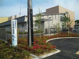 【小学校】小山中央小学校まで644ｍ