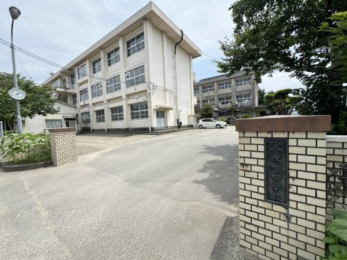 【中学校】都城市立祝吉中学校まで1300ｍ