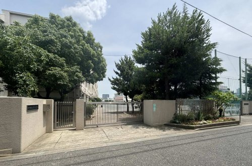 【中学校】世田谷区立富士中学校まで389ｍ