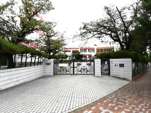 【小学校】名古屋市立西山小学校まで850ｍ