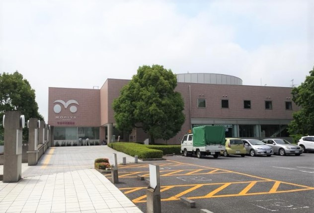 【図書館】守谷中央図書館まで1890ｍ